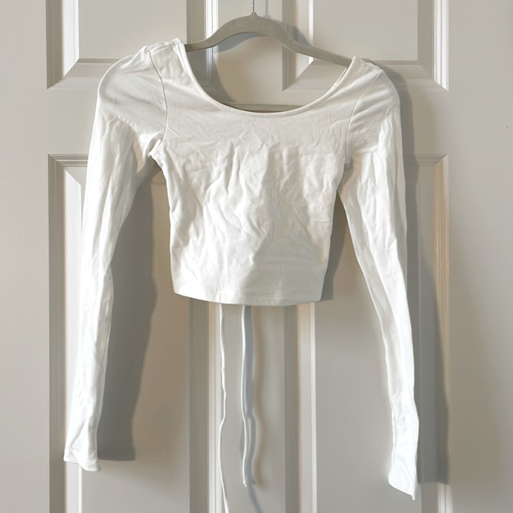 Aeropostale Open Back White Long Sleeve Top